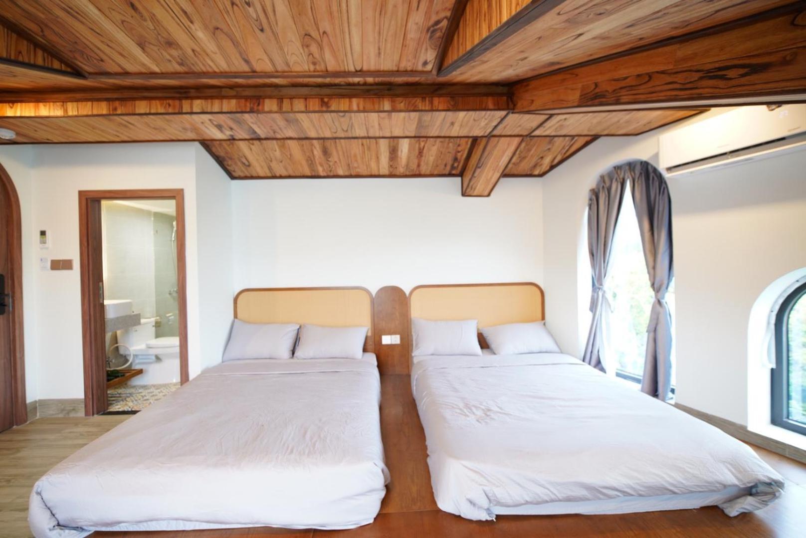 The Coral Homestay & Pub Tân Hiệ Extérieur photo