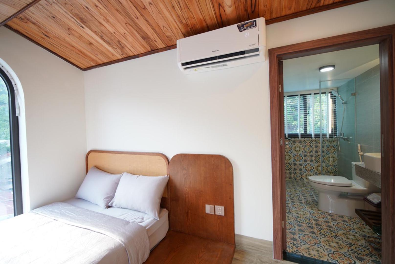 The Coral Homestay & Pub Tân Hiệ Extérieur photo