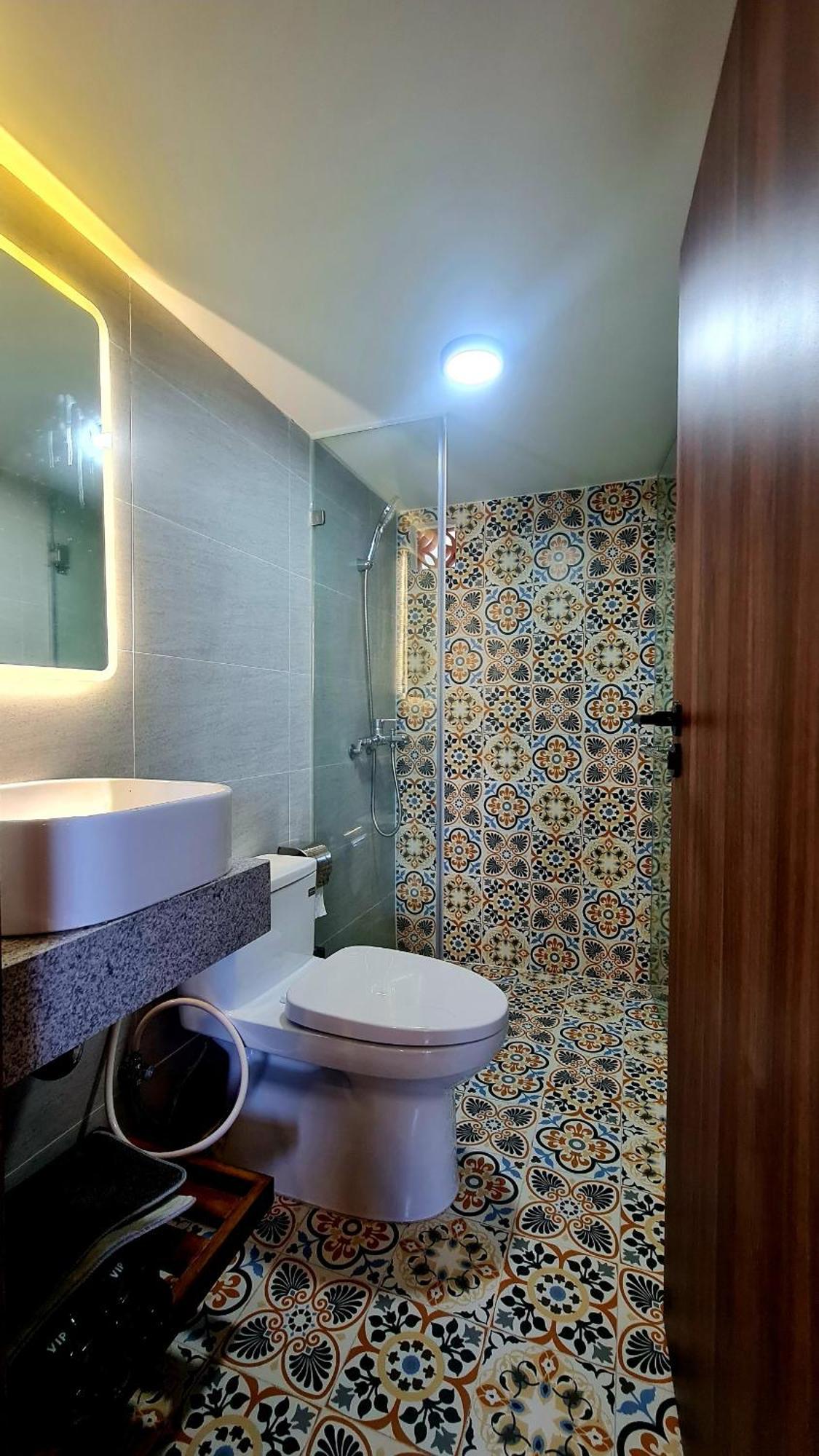 The Coral Homestay & Pub Tân Hiệ Extérieur photo