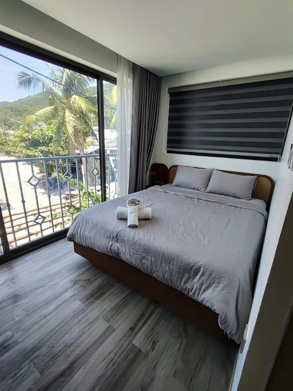 The Coral Homestay & Pub Tân Hiệ Extérieur photo