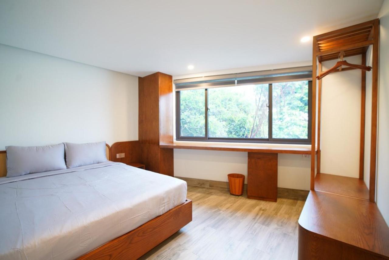 The Coral Homestay & Pub Tân Hiệ Extérieur photo